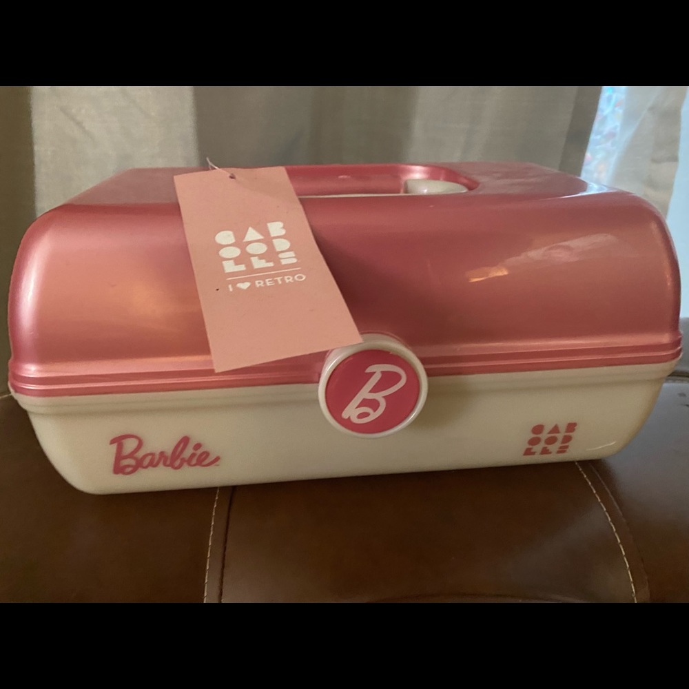 Barbie caboodles